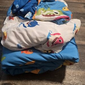 Colorful Baby Shark Themed Bedding - Twin
